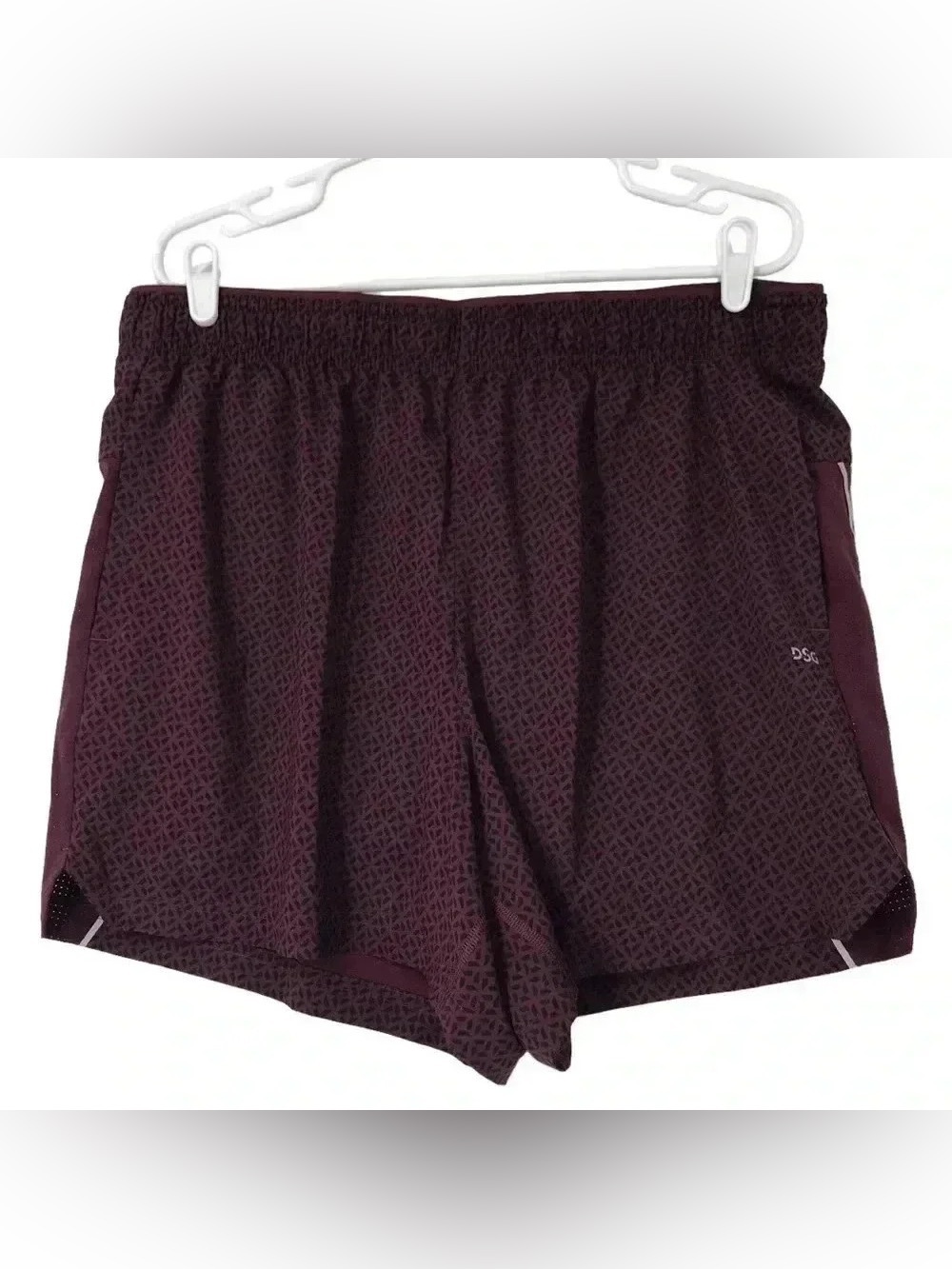 DSG 5” STRIDE RUN SHORTS TEAM BURGUNDY GEO MENS SIZE XL MOISTURE WICKING